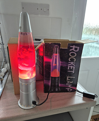 Retro rocket lava lamp silver - retro,